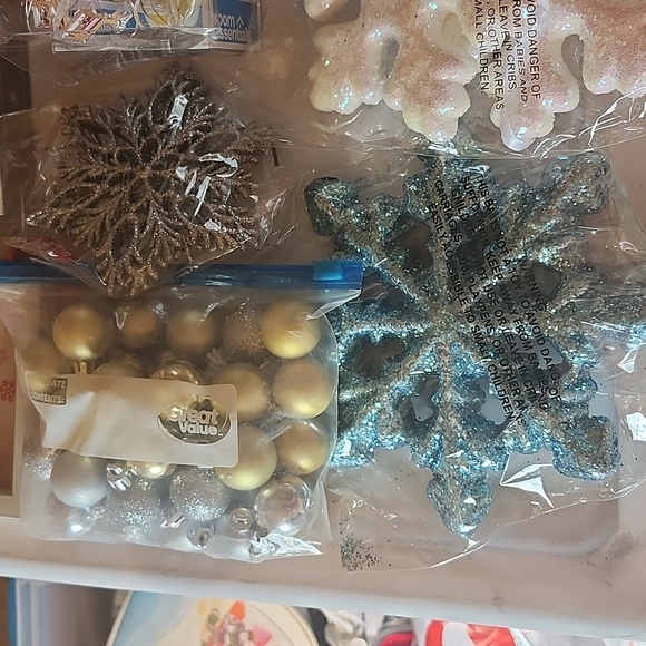 Christmas Bundle - Picture 2 of 15